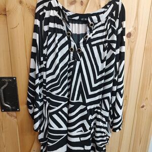 Willi Smith 2X lagenlook‎ 3/4 Sleeve black white print pullover top Pockets